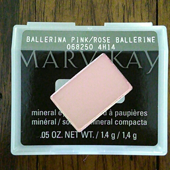 Mary Kay Ballerina Pink Mineral Eyeshadow