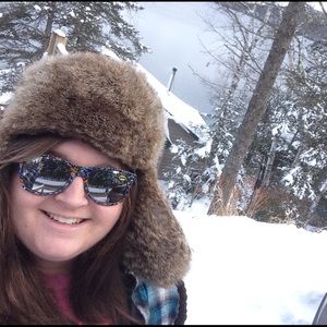 Meet your Posher, Erika