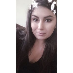 Meet your Posher, Kylee