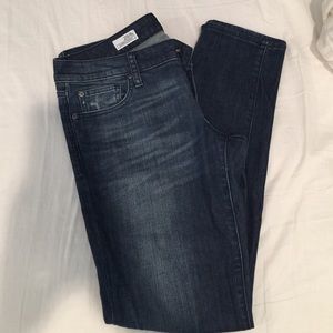 GAP Skinny Jeans with light distressing