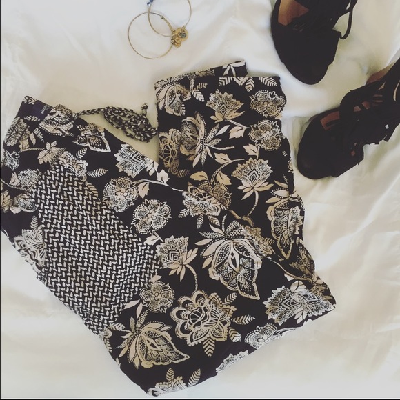 American Eagle Drawstring Pants