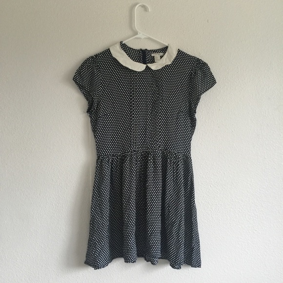 Peter Pan collared dress