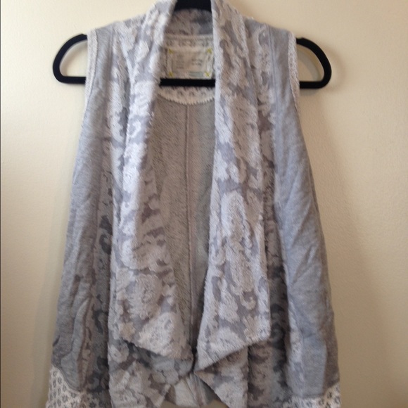 Anthropologie vest