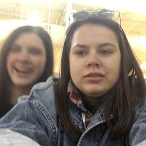 Meet your Posher, Michaela