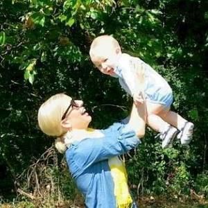 Meet your Posher, Allison