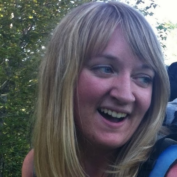 Meet your Posher, Jessica - Picture 1 of 1