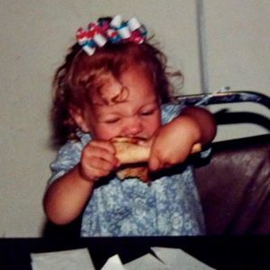 Meet your Posher, Elleni