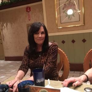 Meet your Posher, Sandy