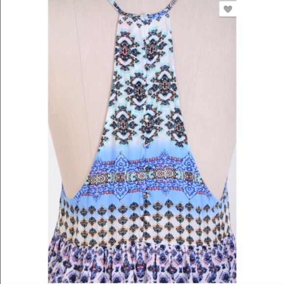 Sold Out! Pretty in Periwinkle Halter Top - Picture 4 of 4
