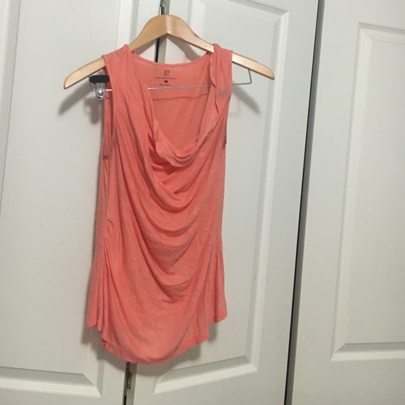 Gathered Tank-Top - Picture 1 of 1