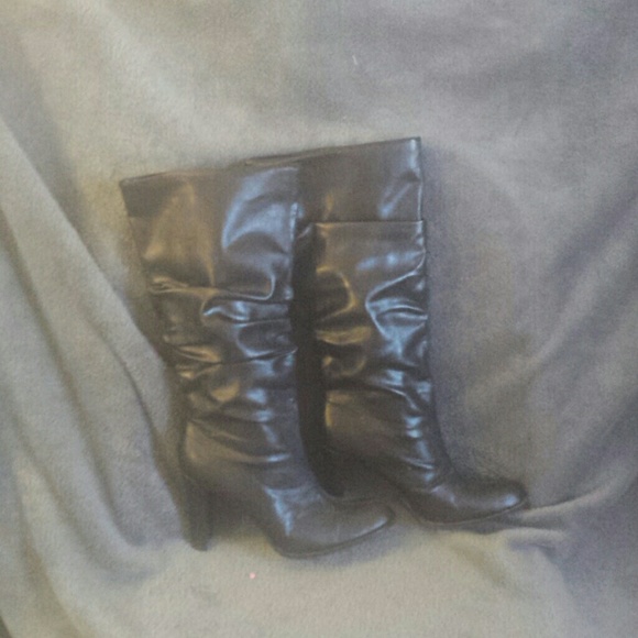 Healed boots