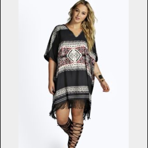 Sold 🚫🚫🚫 Boohoo "eve" printed tassel dress
