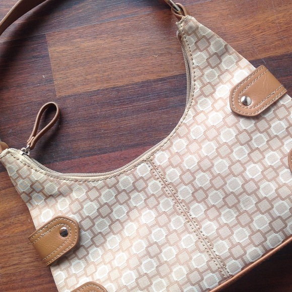 🔴 Purse - Picture 4 of 4