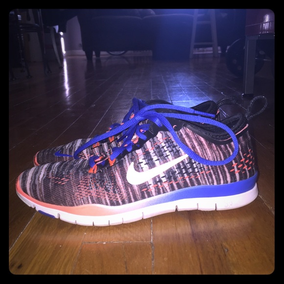 Nike Free Runs