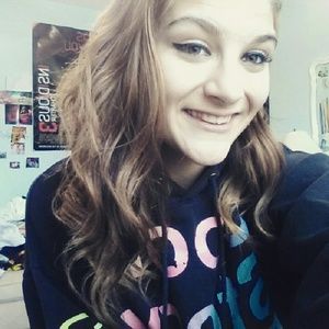 Meet your Posher, Jackie