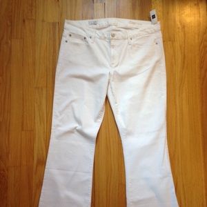 NWT GAP "Long & Lean" White Denim Jeans 32R