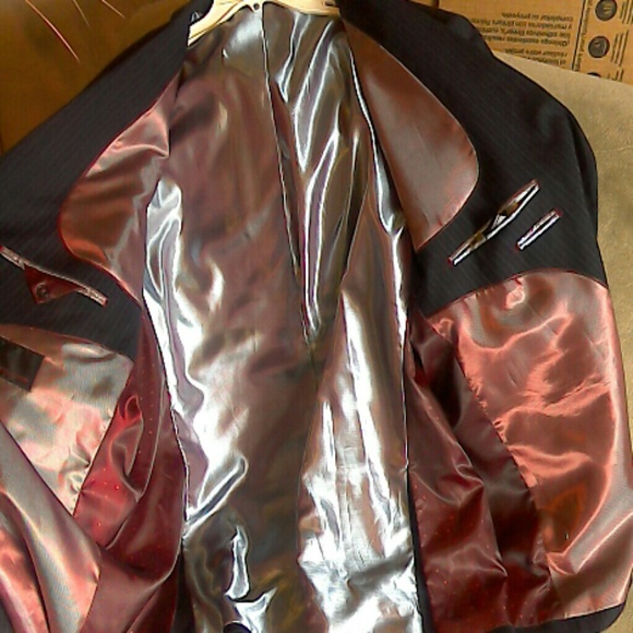 Fubu The Collection Size 56R Mans Suit Jacket - Picture 4 of 4