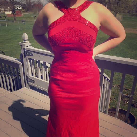 *Sold!* Jessica McClintock Formal Gown