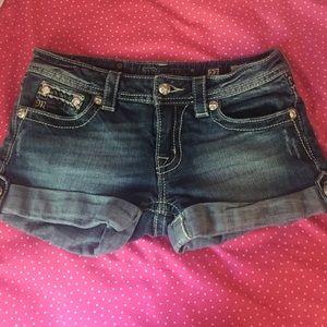 Miss Me Foral Shorts