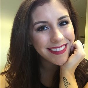 Meet your Posher, Brooke