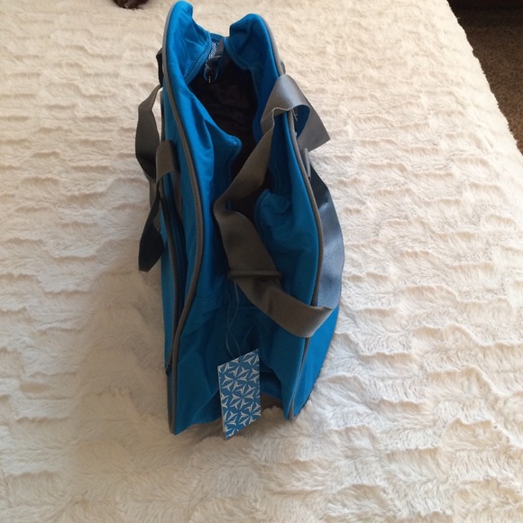 Gym Bag - Picture 3 of 4