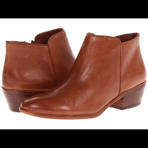 Ankle Petty boot