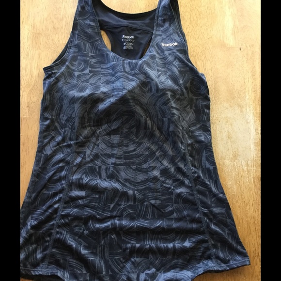 Reebok workout top