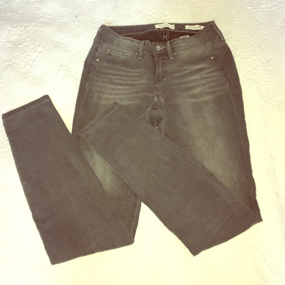 Jessica Simpson size 27 grey skinny jeans!
