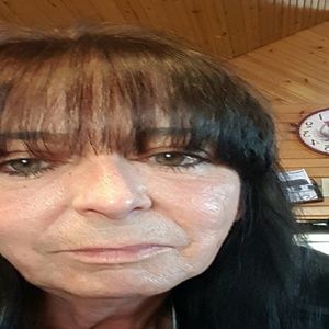 Meet your Posher, Arlene