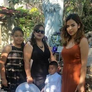 Meet your Posher, Carolina