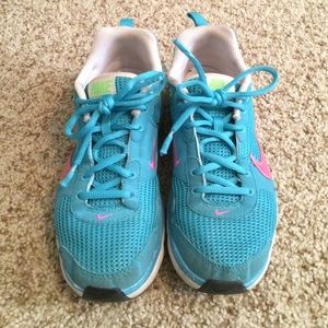 Nike running / training shoes