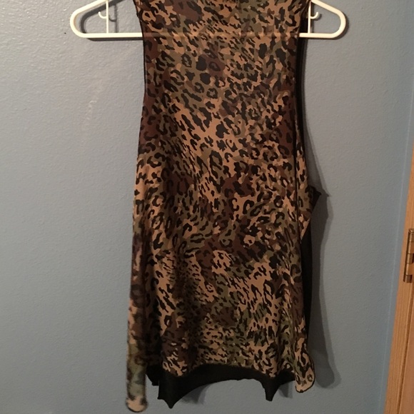 Tank top - Picture 2 of 2