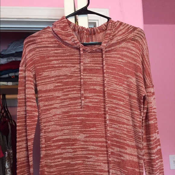 Sweater - Picture 2 of 4