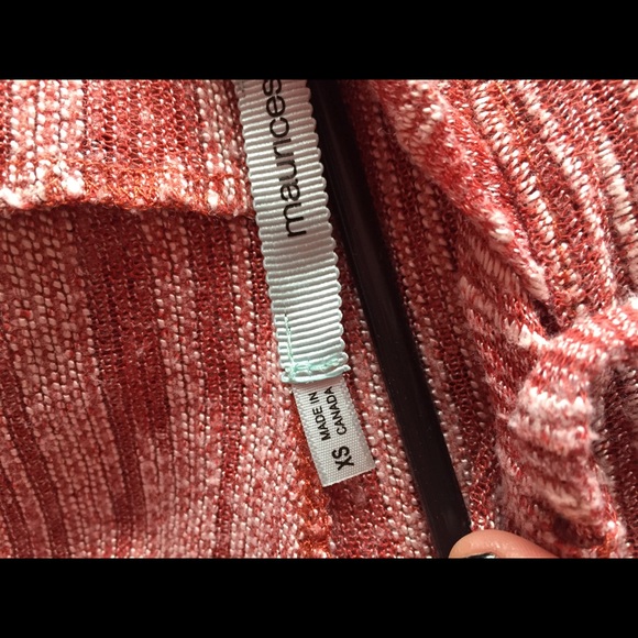 Sweater - Picture 4 of 4