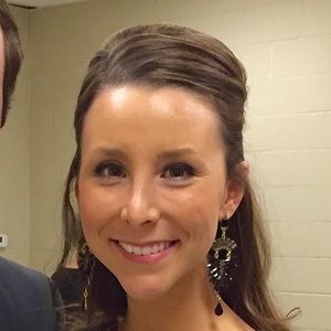 Meet your Posher, Lacy