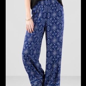 Pants and Jumpsuit Bundle