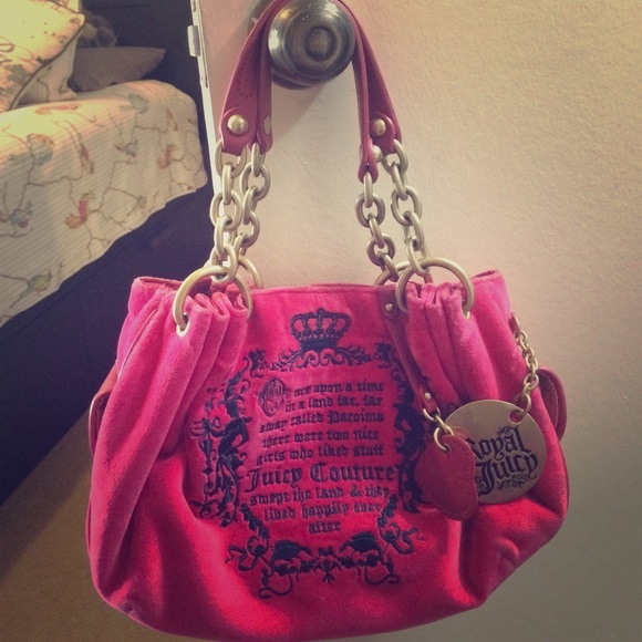 Juicy couture pink little purse!👛