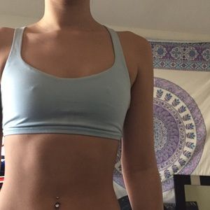 Sports bra