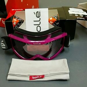 Bolle Skiing goggles