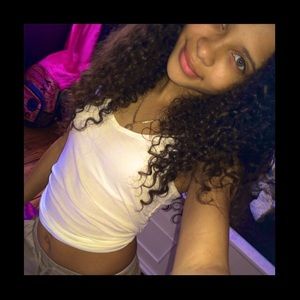 Meet your Posher, Yasmary