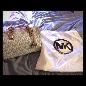 Michael Kors Large white and navy Grayson