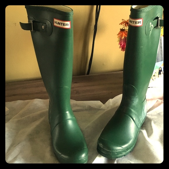 💚Tall Hunter Rain Green Boots.💚