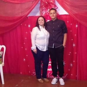 Meet your Posher, Linette