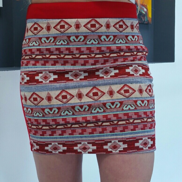 AZTEC PRINT SKIRT - Picture 2 of 4