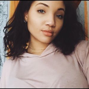 Meet your Posher, Kamaya