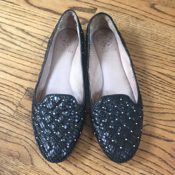 VINCE CAMUTO studded black leather flats