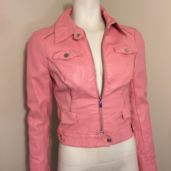 bebe Jackets & Blazers - Bebe 🌸 Spring fever 🌸 faux leather jacket
