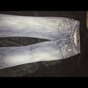 Rock and republic 25 jeans