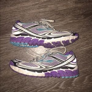 Brooks Running Shoes Ghost