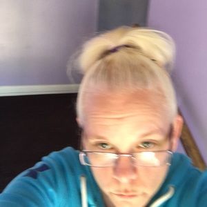 Meet your Posher, Terri